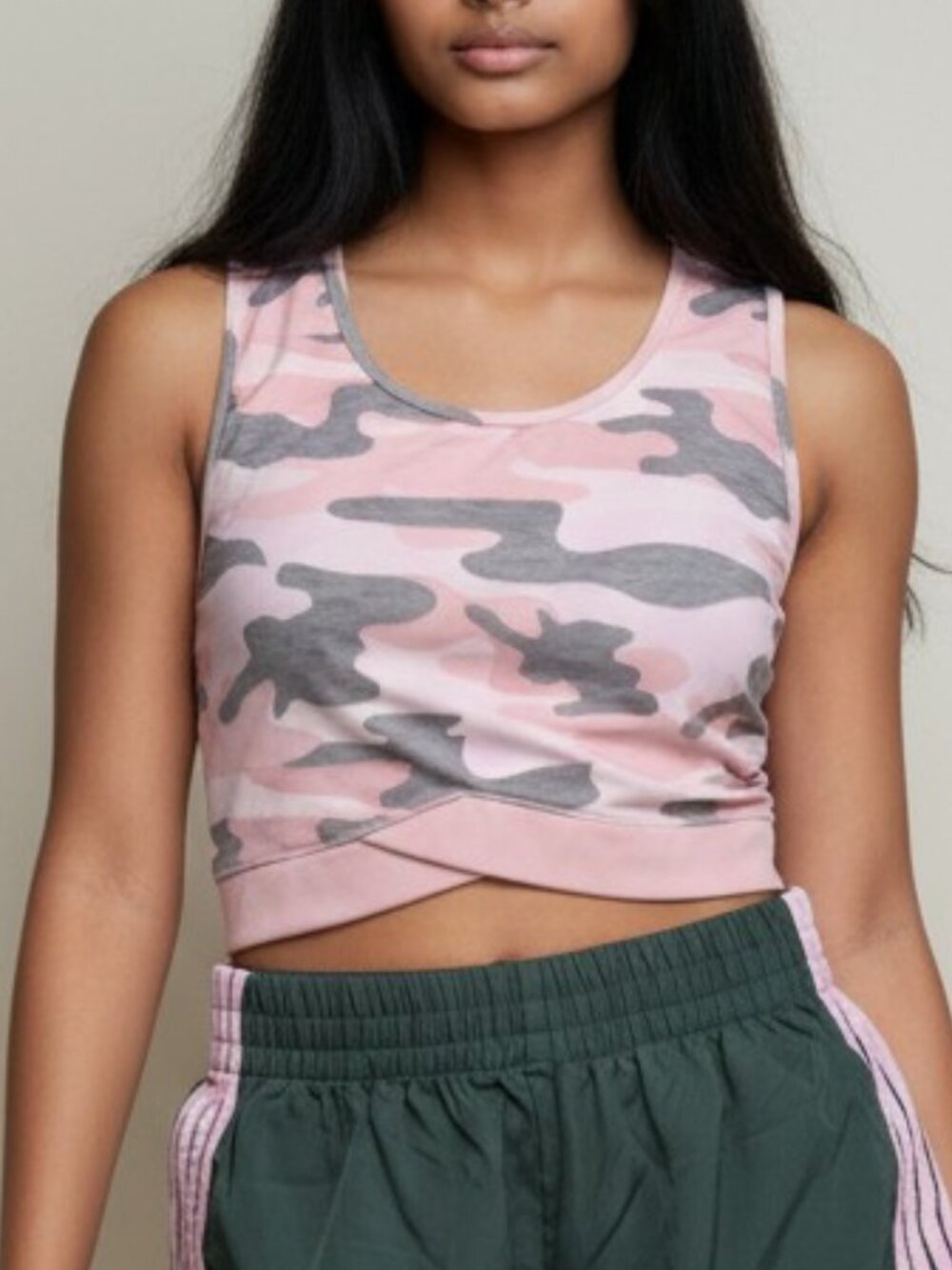 2/$10 Bundle&Save!! Justice Pink Camo Sports Bra. Size 34 /girls M. Top Only
